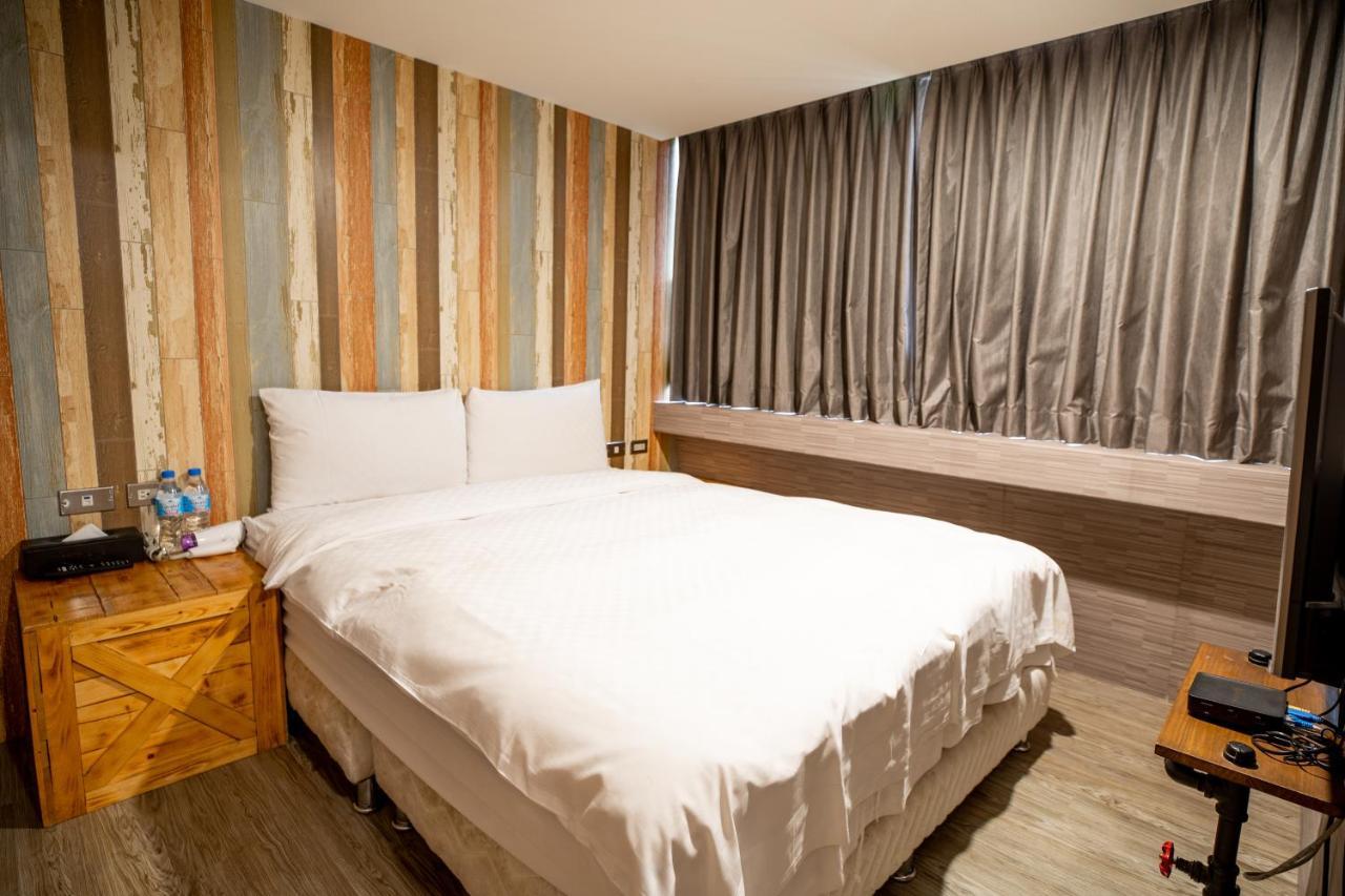 The Cole Hotel Taipei Extérieur photo