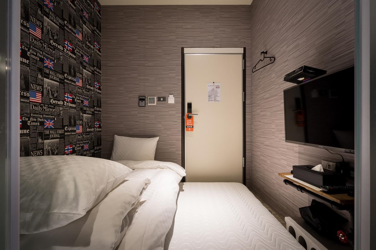 The Cole Hotel Taipei Extérieur photo
