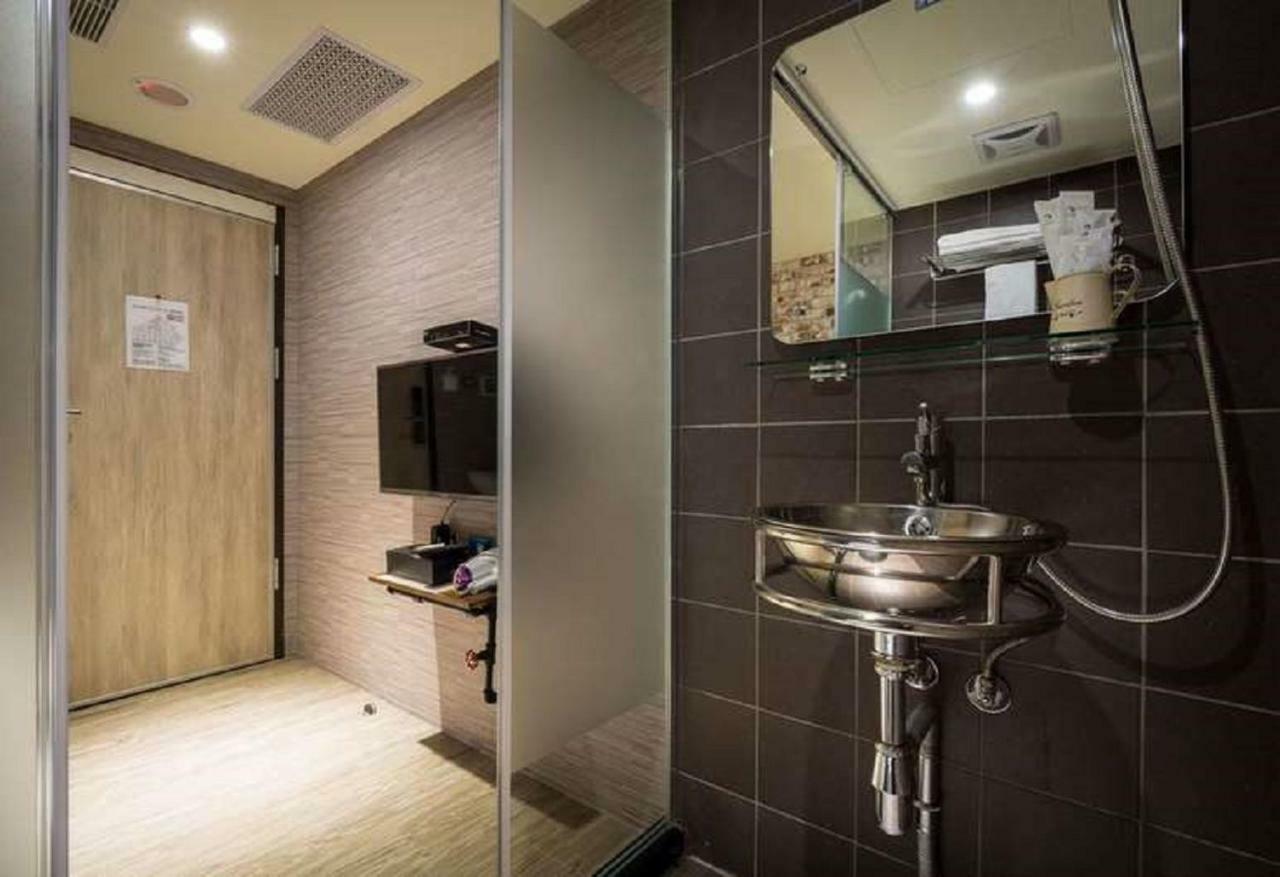 The Cole Hotel Taipei Extérieur photo
